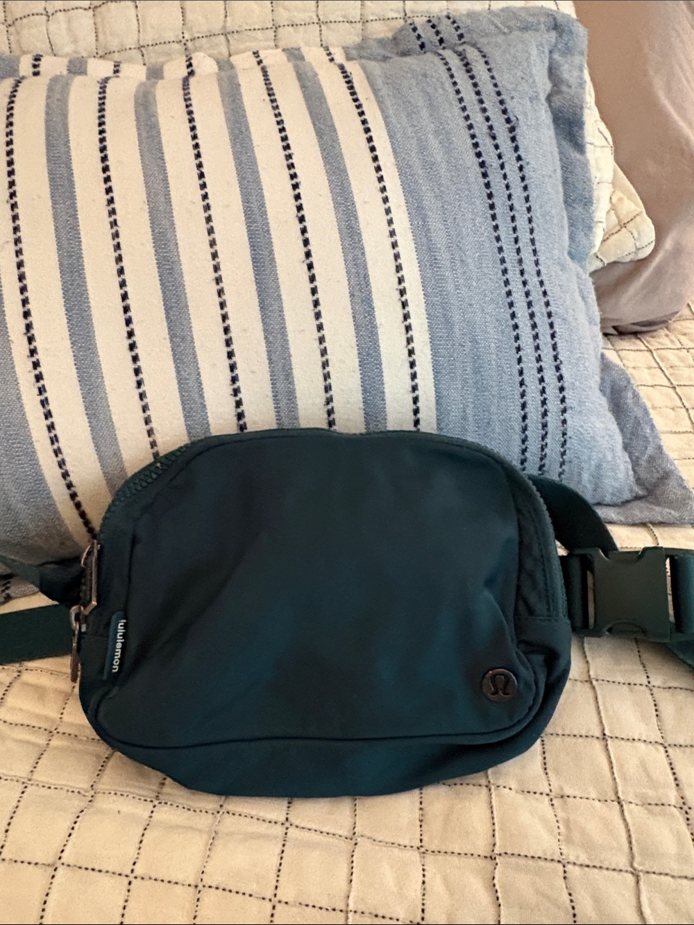 lululemon athletica Green Belt Bag